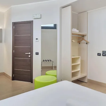 Hotiday Paoli Hotel Como